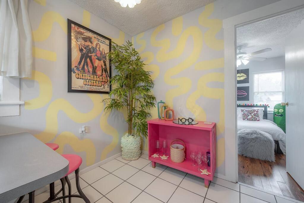 Vibing In The Heights/Breweries/Food/Petfriendly Villa Tampa Exteriör bild