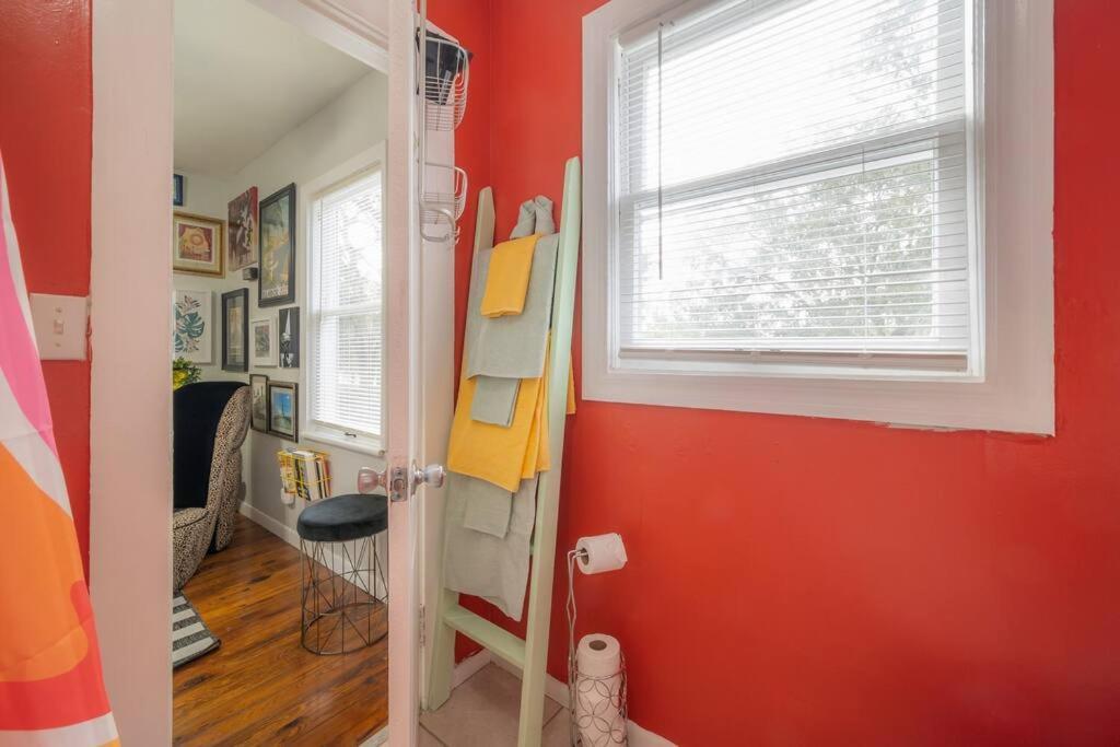 Vibing In The Heights/Breweries/Food/Petfriendly Villa Tampa Exteriör bild